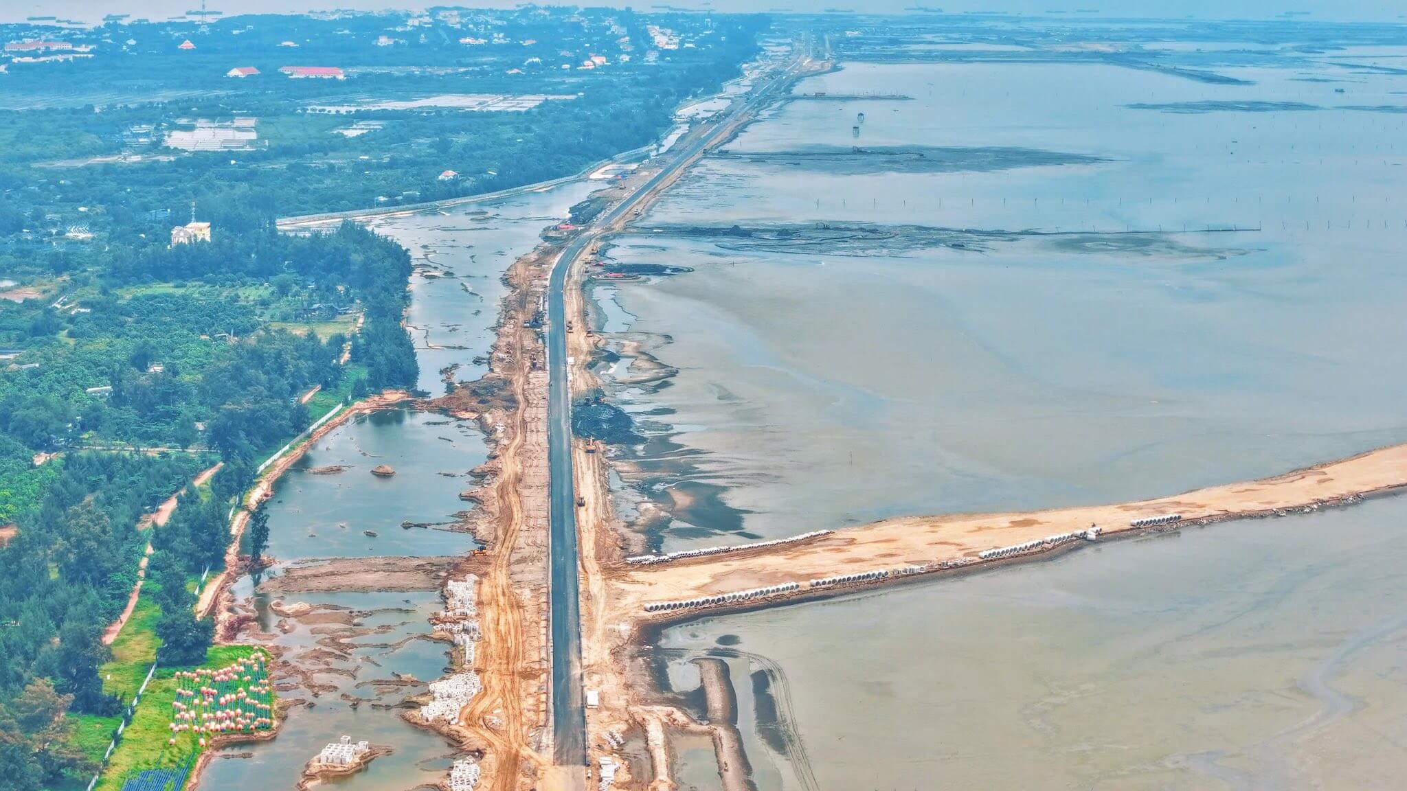 tiến độ Vinhomes Cần Giờ tháng 10/2025.